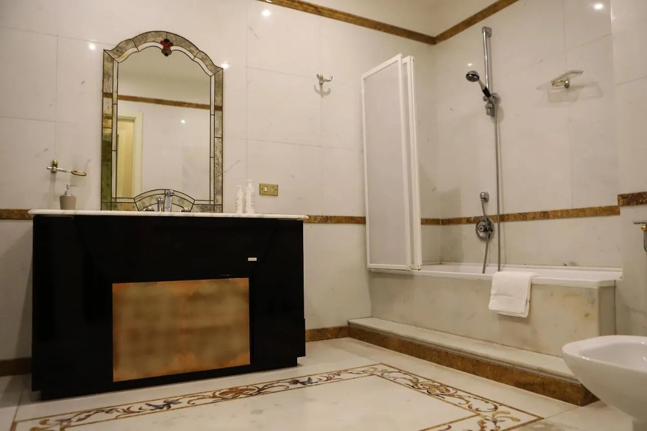 Piazza Dante Suites By Wonderful Italy Naples Guest house