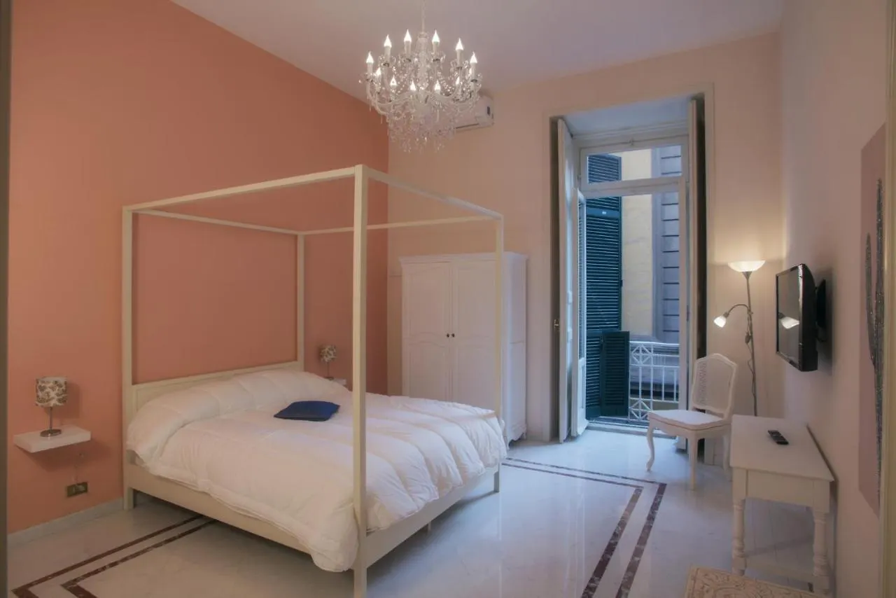 Piazza Dante Suites By Wonderful Italy Neapol